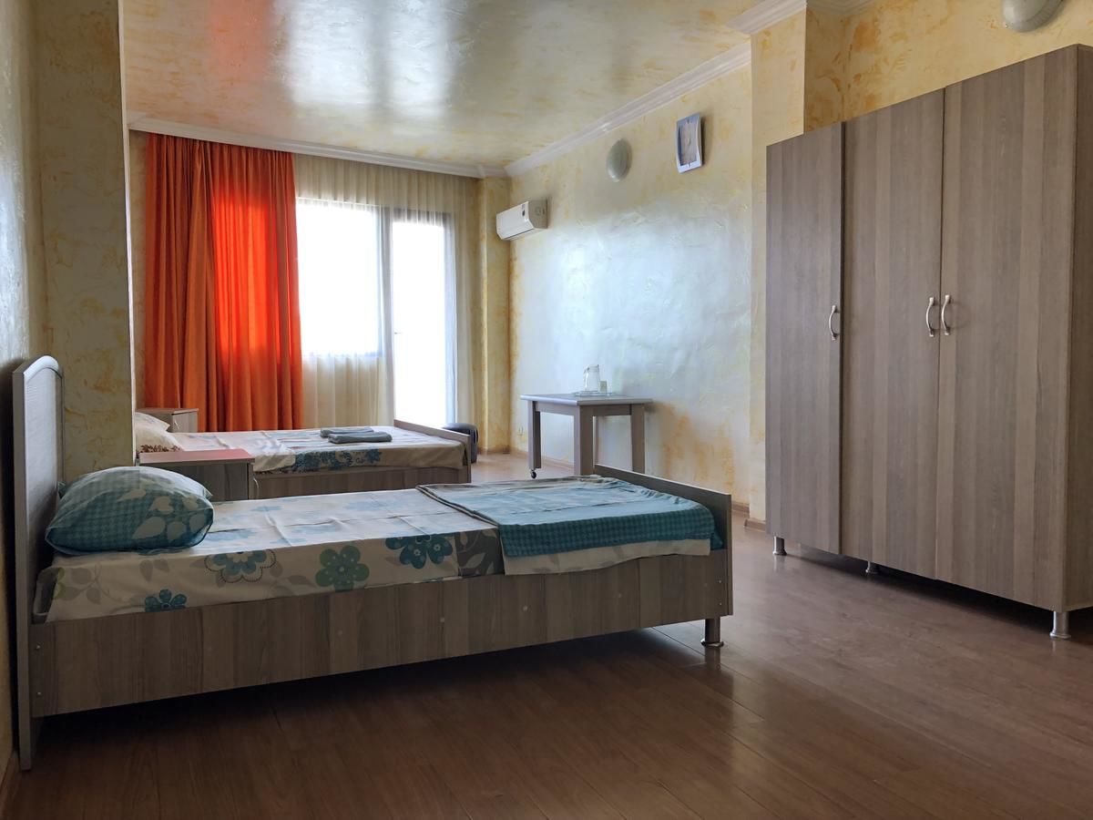 Отель M-Palace Hotel Батуми