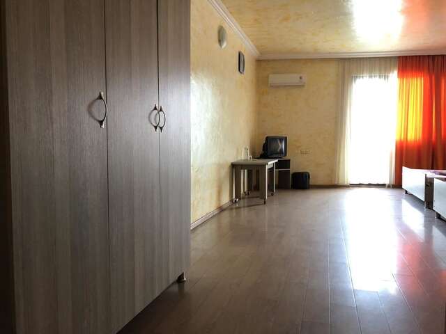 Отель M-Palace Hotel Батуми-15